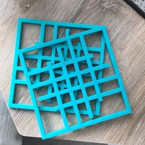 Set of Two Turquoise Silicone Trivets
